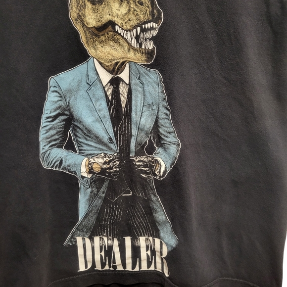 Vintage Dom Rebel - Black V-Neck t-shirt- Size L - Picture 3 of 6